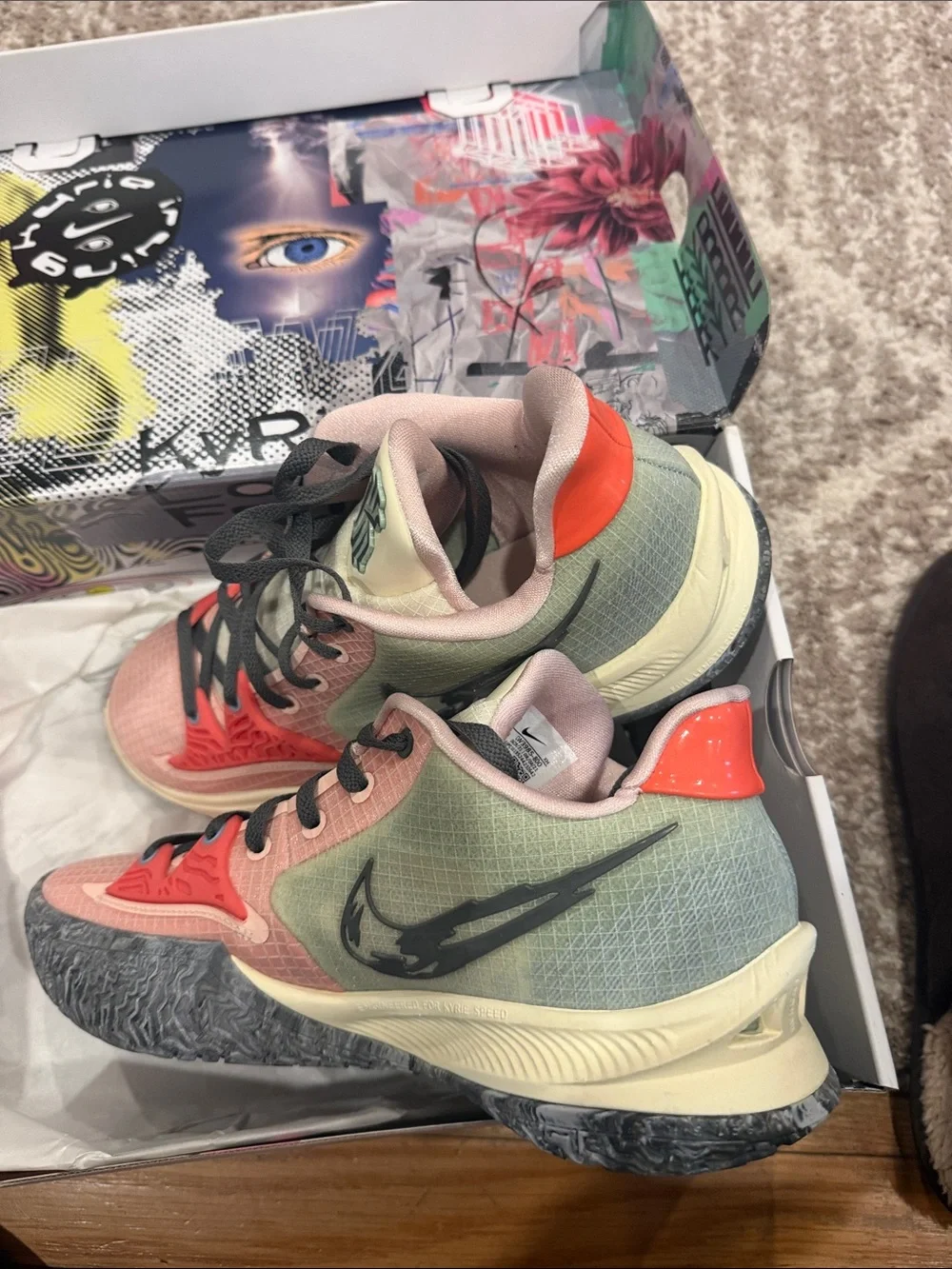 Nike vibrant coral